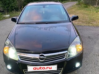 2008 Opel Astra H Рестайлинг, чёрный, 480000 рублей, вид 1