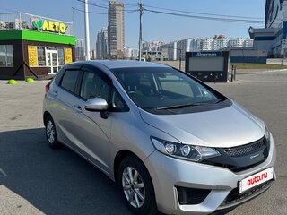 2015 Honda Fit III, серебристый, 1090000 рублей, вид 1