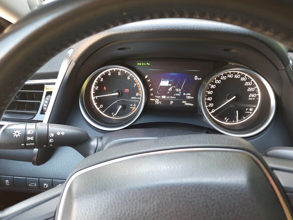2018 Toyota Camry VIII (XV70), коричневый, 2730000 рублей - вид 21