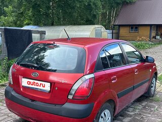 2006 Kia Rio II, красный, 450000 рублей, вид 3