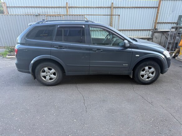 2014 SsangYong Kyron 6-speed I Рестайлинг, чёрный, 860000 рублей - вид 4
