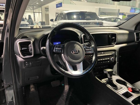 2019 Kia Sportage IV Рестайлинг, серый, 2100000 рублей - вид 10