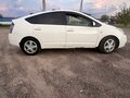2010 Toyota Prius JDM II Рестайлинг (XW20), белый, 420000 рублей - вид 4