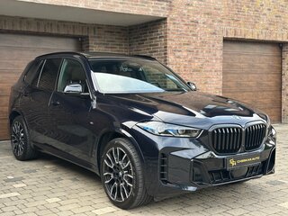 2023 BMW X5 40i IV (G05/G18) Рестайлинг, чёрный, 7030000 рублей, вид 3