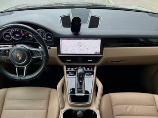 2018 Porsche Cayenne III, чёрный, 4650000 рублей, вид 3