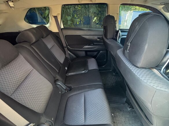 2015 Mitsubishi Outlander III Рестайлинг 2, белый, 1350000 рублей - вид 23