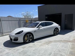 2012 Porsche Panamera Turbo S I, белый, 4100000 рублей, вид 4