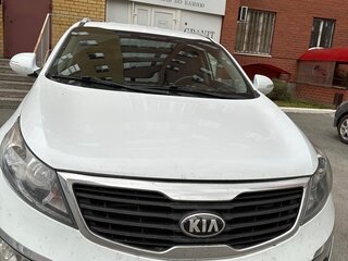2013 Kia Sportage III, белый, 1450000 рублей, вид 3