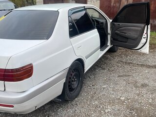 1999 Toyota Corona Premio X (T210), белый, 380000 рублей, вид 3