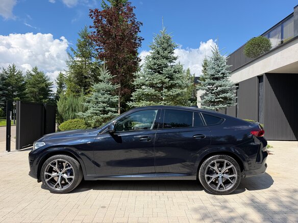 2020 BMW X6 M50d III (G06), чёрный