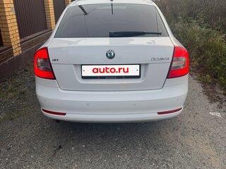 2013 Skoda Octavia II (A5) Рестайлинг, белый, 985000 рублей, вид 5