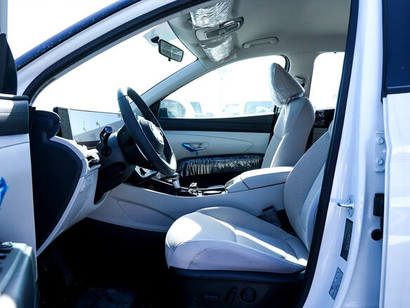 2026 Hyundai Tucson IV Рестайлинг, белый - вид 12