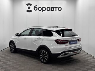 2024 Lada (ВАЗ) Vesta SW Cross I Рестайлинг (NG), белый, 1590000 рублей, вид 4