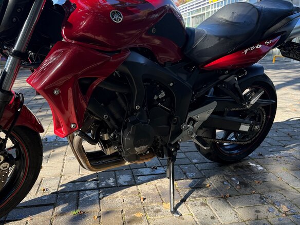 2010 Yamaha FZ6, красный, 430000 рублей - вид 1