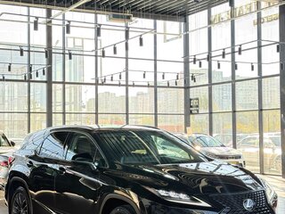 2021 Lexus RX 300 IV Рестайлинг, чёрный, 4749000 рублей, вид 3