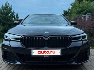 2022 BMW 5 серии 530d xDrive VII (G30/G31/G38) Рестайлинг, чёрный, 7850000 рублей, вид 3