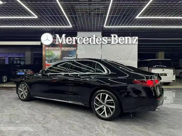 2024 Mercedes-Benz E-Класс Long 300 L VI (W214, S214), чёрный, 7205076 рублей - вид 6