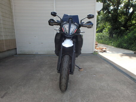 2023 KTM 890 SMT, чёрный, 1200000 рублей, вид 4