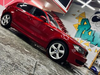 2009 BMW 1 серии 116i I (E81/E82/E87/E88) Рестайлинг, красный, 700000 рублей, вид 4