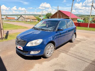 2013 Skoda Fabia II Рестайлинг, синий, 600000 рублей, вид 1