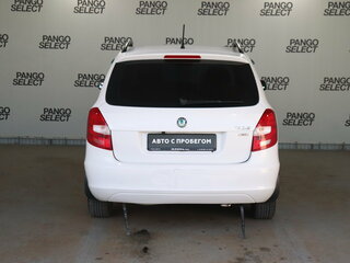 2012 Skoda Fabia II Рестайлинг, белый, 510000 рублей, вид 3