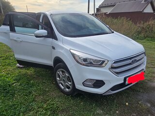 2019 Ford Kuga II Рестайлинг, белый, 1370000 рублей, вид 5