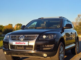 2008 Volkswagen Touareg I Рестайлинг, чёрный, 1380000 рублей, вид 1