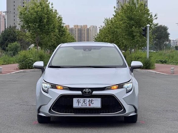2023 Toyota Corolla XII (E210) Рестайлинг, серый, 1250000 рублей - вид 1