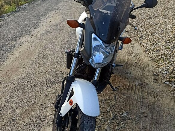 2013 Honda NC 700S, белый, 430000 рублей - вид 1