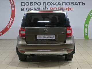 2011 Skoda Yeti I, коричневый, 323000 рублей, вид 5