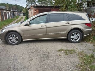 2009 Mercedes-Benz R-Класс 280 Long I Рестайлинг, золотистый, 1220000 рублей, вид 4