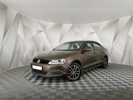 Volkswagen Jetta VI