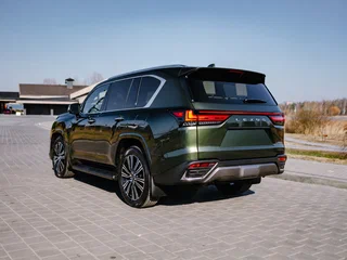 2025 Lexus LX 600 IV, зелёный, 17990000 рублей, вид 3