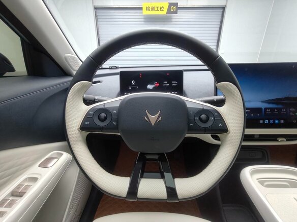 2026 Arcfox Beta T1 42.3 kWh, голубой, 1050000 рублей - вид 15