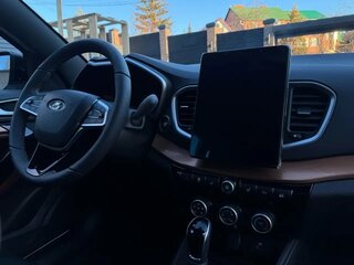 2024 Lada (ВАЗ) Vesta SW Cross I Рестайлинг (NG), белый, 1700000 рублей, вид 3