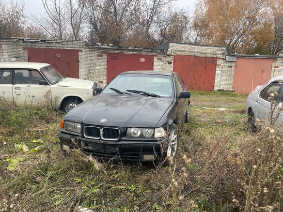 1992 BMW 3 серии M50 320i III (E36), чёрный, 280000 рублей