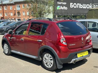 2011 Renault Sandero Stepway I, красный, 489000 рублей, вид 4