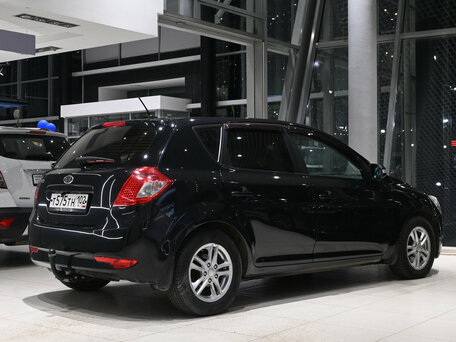 2011 Kia Ceed I Рестайлинг, чёрный, 695000 рублей, вид 5