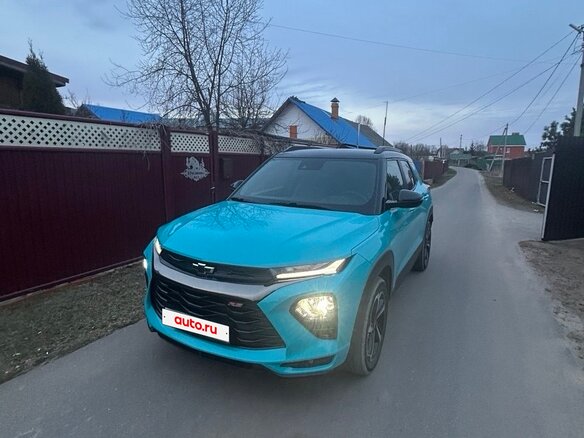 2021 Chevrolet TrailBlazer III, голубой, 2600000 рублей - вид 1