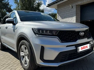 2020 Kia Sorento IV, серебристый, 2400000 рублей, вид 1