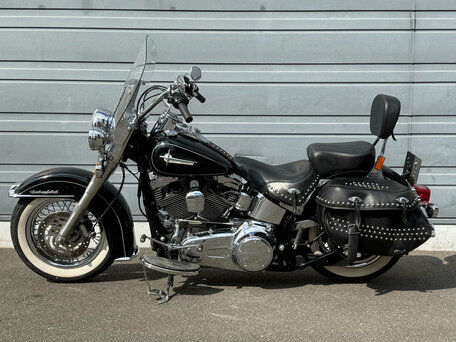 2014 Harley-Davidson Heritage Classic, чёрный, 940000 рублей, вид 3