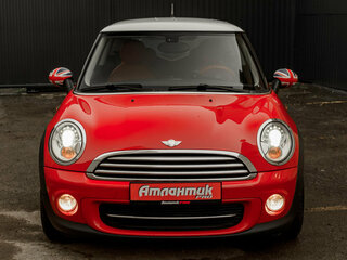 2012 Mini Hatch Cooper II (R56) Рестайлинг, красный, 1000000 рублей, вид 2