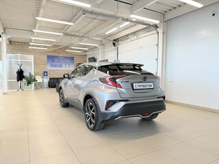 2017 Toyota C-HR I, серый, 1749000 рублей, вид 4