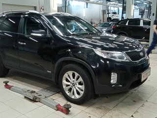 2017 Kia Sorento II Рестайлинг, чёрный, 2149000 рублей, вид 2