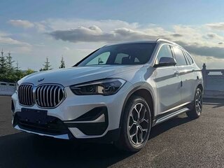 2022 BMW X1 Long 20Li sDrive II (F48) Рестайлинг, белый, 1955000 рублей, вид 1