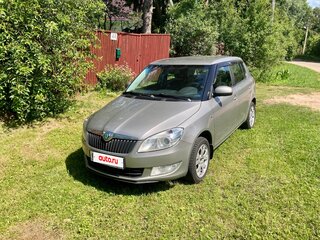 2012 Skoda Fabia II Рестайлинг, бежевый, 620000 рублей, вид 3