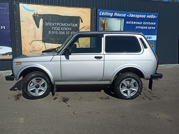 2024 Lada (ВАЗ) Niva Legend I, серый, 900000 рублей - вид 13