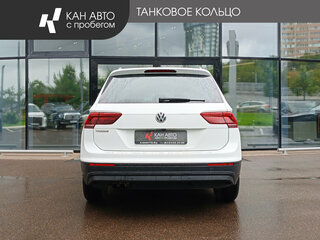 2018 Volkswagen Tiguan II, белый, 2012000 рублей, вид 5