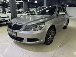 2013 Skoda Octavia II (A5) Рестайлинг, бежевый, 650000 рублей, вид 1