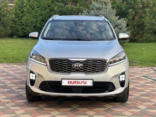 2019 Kia Sorento III Prime Рестайлинг, серебристый, 3550000 рублей, вид 2